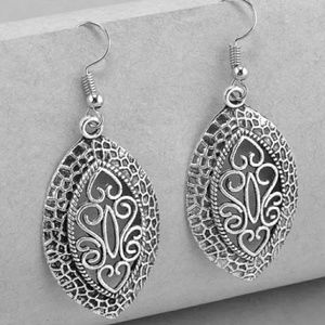 Retro Style Unique Oval Flower Drop Earrings